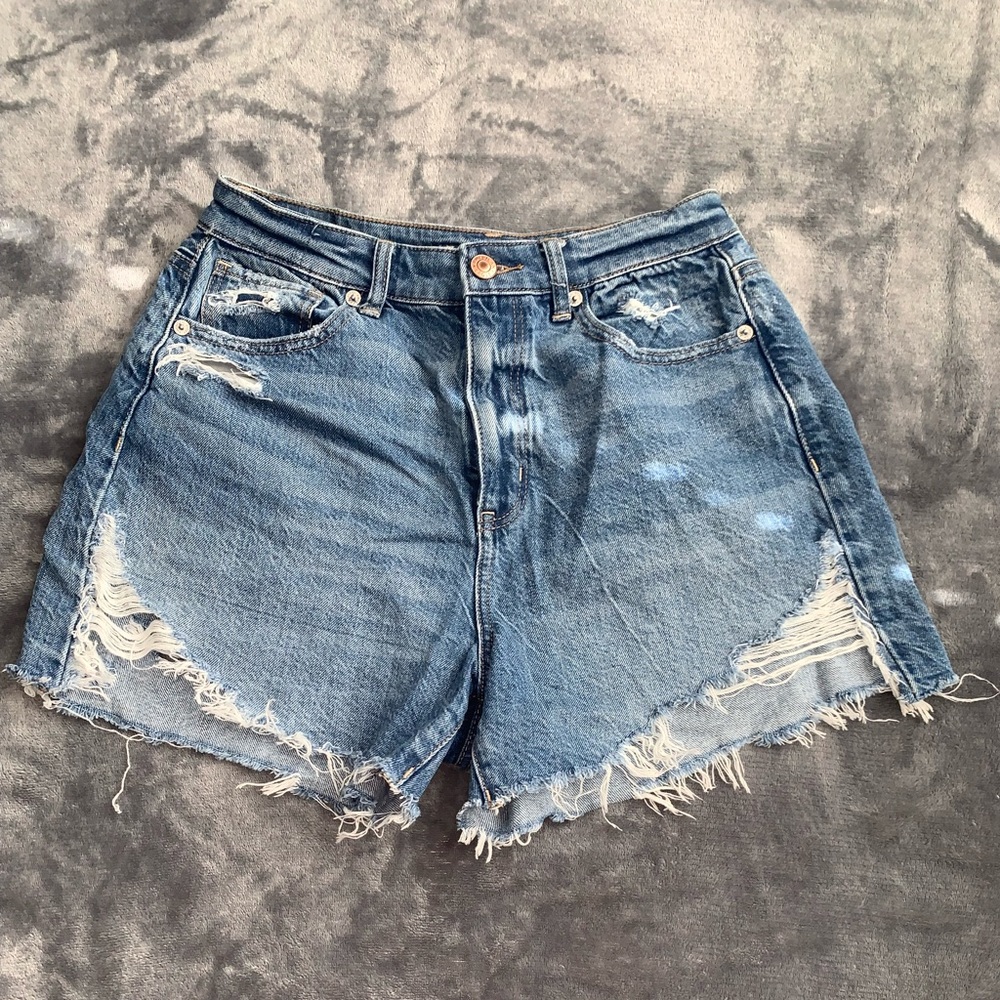 American Eagle, highest rise mom short